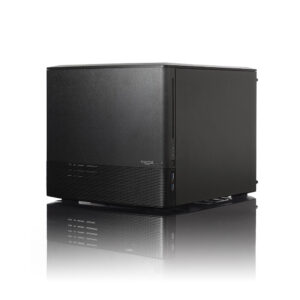 Fractal Design NODE 804 Side window, 2 – USB 3.0Audio in/outPower button with...