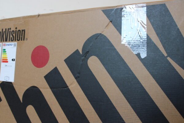 SALE OUT. Lenovo ThinkVision P27h-20 27 2560x1440/16:9/350 nits/Display Port/HDMI/USB Type-C/Black/ Lenovo ThinkVision P27h-20 27 ", IPS, QHD, 2560 x 1440, 16:9, 6 ms, 350 cd/m², Built-in speaker(s), Black, DAMAGED PACKAGING, Daisy Chain, Ethernet, HDMI ports quantity 1 x HDMI 1.4, 1 x USB 3.1 Type-C Gen1; 4 x USB 3.1 Gen1, 60 Hz - Image 3